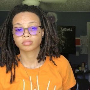 Meet your Posher, Amiya